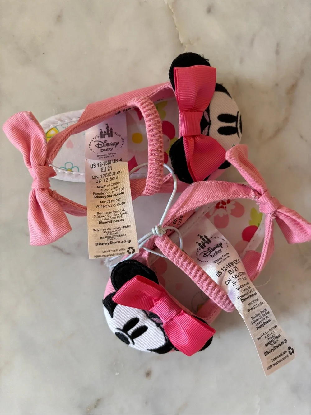 Disney Minnie Mouse Baby Shoes Pink Bow Ears Disney Store Exclusive 12-18M